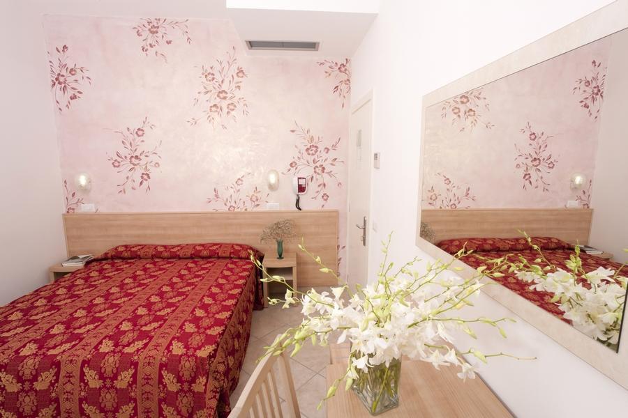 Hotel Rodi Cervia Buitenkant foto