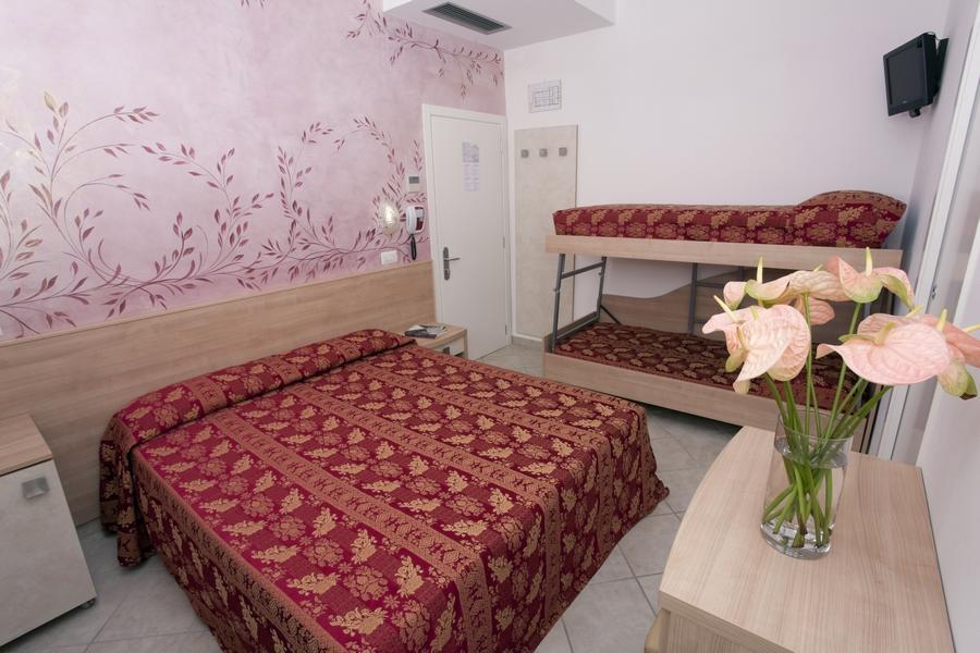 Hotel Rodi Cervia Buitenkant foto