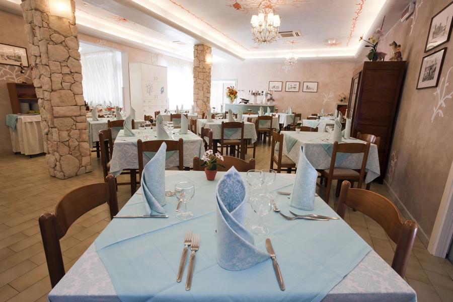 Hotel Rodi Cervia Buitenkant foto